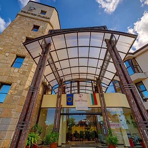 Troyan Plaza Hotel